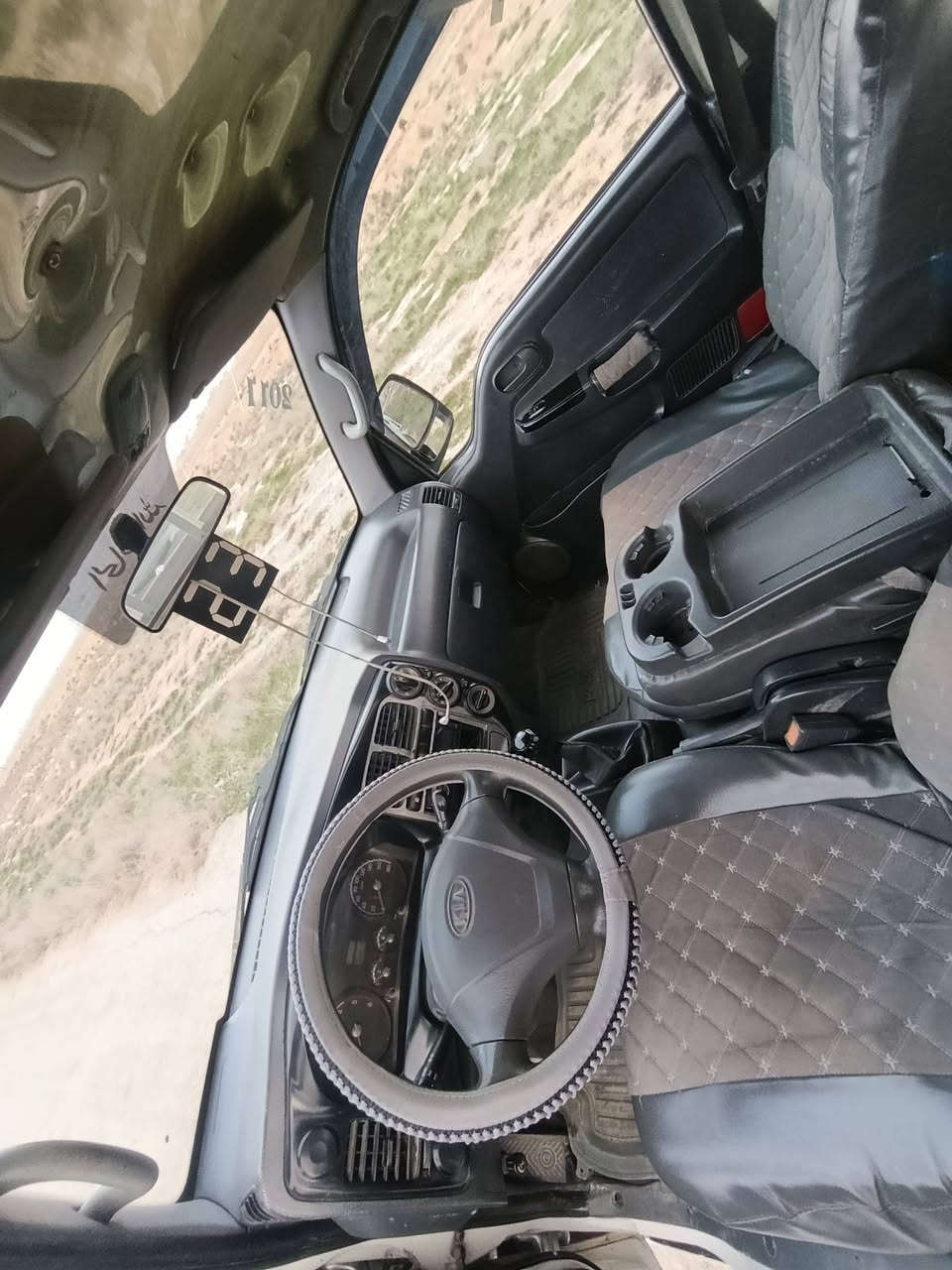 للبيع ومراوس كيه 2011 سنويه جديده رقم جديد شرط التحويل السياره حلوه ماعيزها شي السعر 98 او بيها مجال المكان الحويجه ***********
