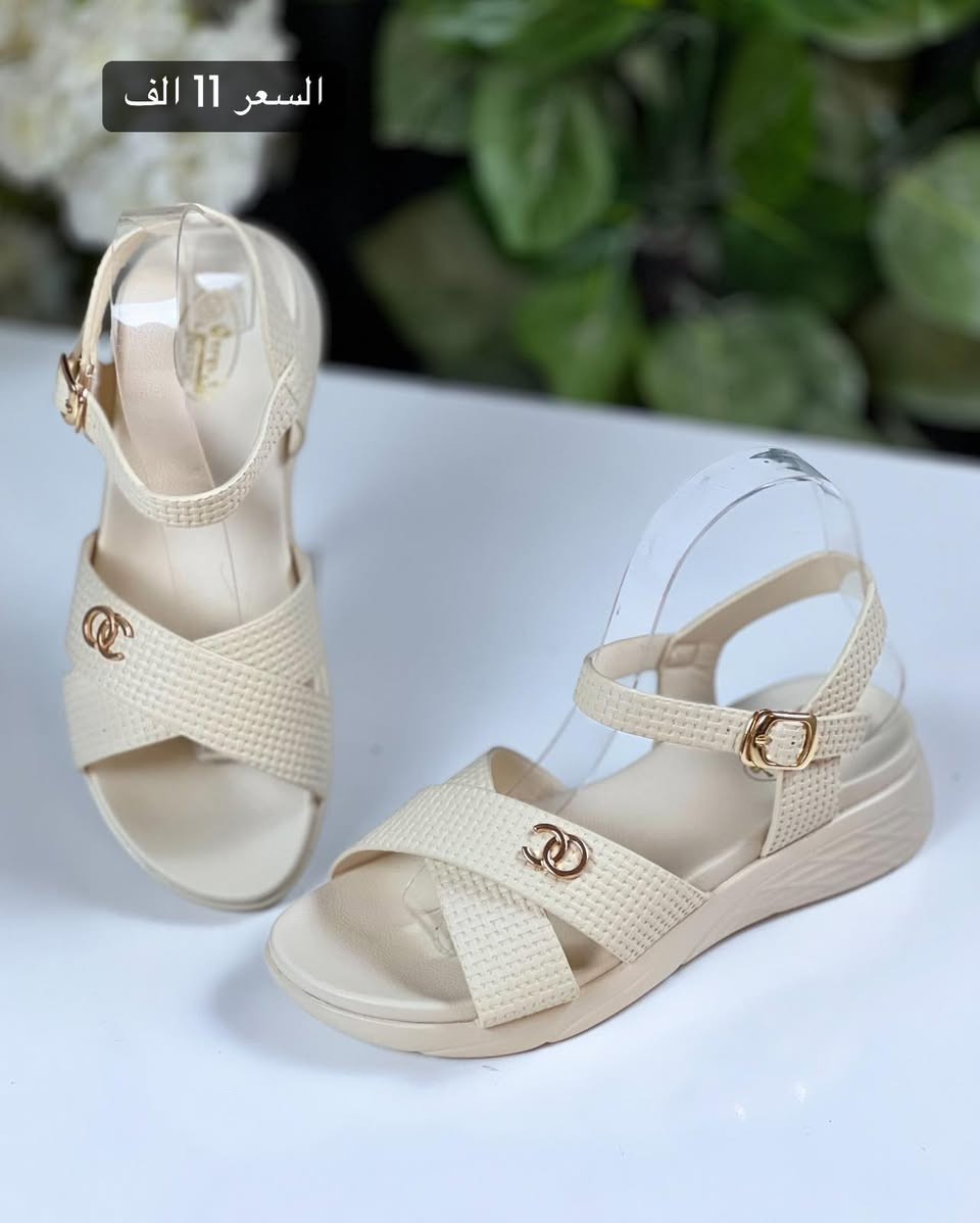 صندل نسائي انيق ..طبي خفيف♥️

 السعر ١١ الف 🔥 

القياسات 37.38.39.40.41

‏‎❇️ متوفرة خدمة توصيل 🚕 لجميع المحافظات ❇️

للحجز والاستفسار 
عن طريق الواتساب 📲 
‏‎
 *********** 
***********

🥳العنوان : نجف حي النصر شارع الاطفائيه 🥳
‏‎أوقات العمل من 12 ضهراً الى 9 مساءً⁩⁩⁩⁩⁩⁩⁩⁩⁩⁩⁩⁩⁩⁩⁩⁩⁩⁩⁩⁩⁩⁩⁩⁩
