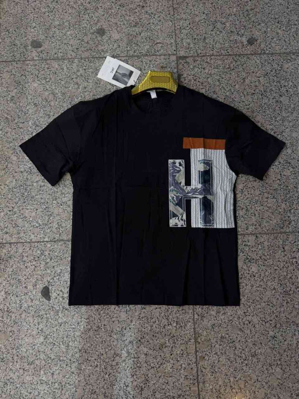 بدي حلقة نص هاف 
السيري 4 قطع 
القياسات L-3XL
الدرزن 12 قطعة ب72 الف

القطعة ب6


**إذا كنت صاحب هذا الإعلان وتريد حذفه لأي سبب، رجاءا أرسل رسالة إلى الدعم الفني**