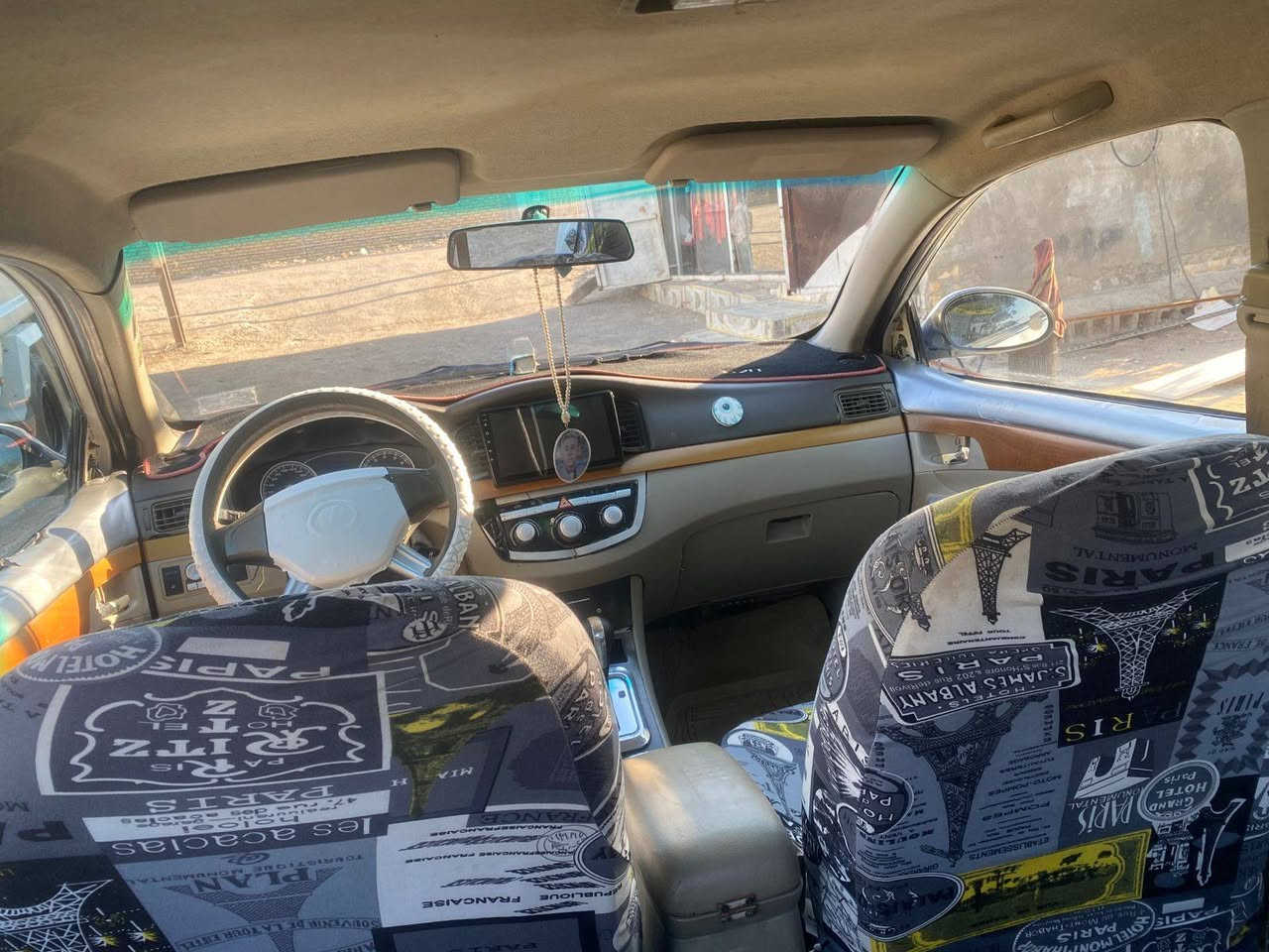 ليفان موديل 2011 رقم ميسان عندي وكاله عامه ام الباركود اني يعني داور الك تبريد شغال الحداديه نص المكينه بيها تبخير قليل الكير بيه تاخيره بالبك دواخل نضيفه كامره شاشه سماعات كلشي شغال بيها عوزها اشياء بسيطه  سياره احله من الصور   مكلف بلنشر  *********** السعر ٣٢ بيها مجال قليل مكان ناصريه سوق الشيوخ كرمه بني سعيد
