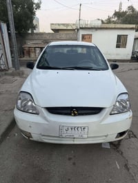 موديل ٢٠٠٢ • مسجل سنوية • صبغ عام