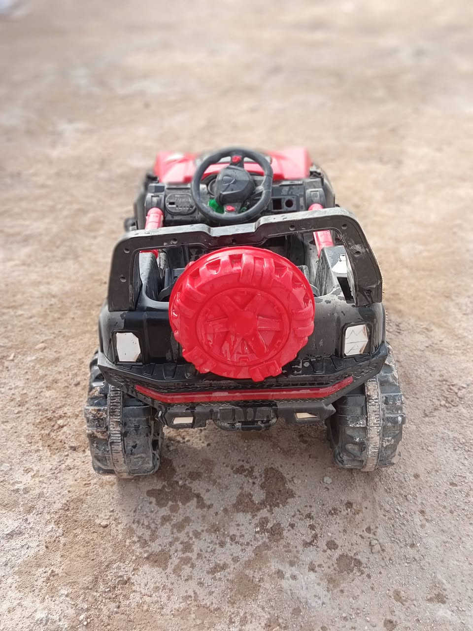 سيارة 🚗 اطفال للبيع استفسار *********** شطرة يم مستشفئ امل. اهلي سعر مناسب
