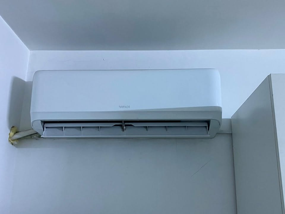 سلت جبسون 2 طن انفيرتر 400 الف
سبلت الوادي 1.5 طن 400 الف
كاونتر hdf داخل المنيوم محشة خشب
700 الف
***********
