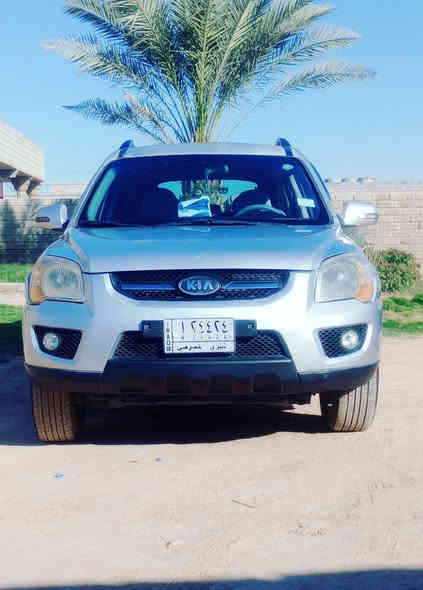 السلام عليكم
سيارة للبيع كيا سبورتاج 
موديل _ 2009
ضرر _ ثلاث قطع فقط 
محرك گير شرط 
حجم المحرك _20
سعر _90 
رقم الهاتف_***********
