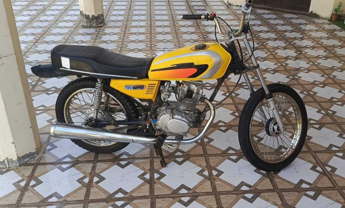 البيع اربعه كير اوراق 2016
المكان كربلاء طوريج  ***********
