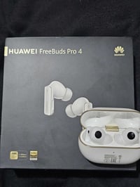 فري بودز برو4 • اوف وايت • بدل Buds3 Pro