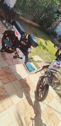 دراجه شحن جديده شرط لفحص مستخدمه أقل لشهر السعر 400 وبيهه مجال لتواصل ...