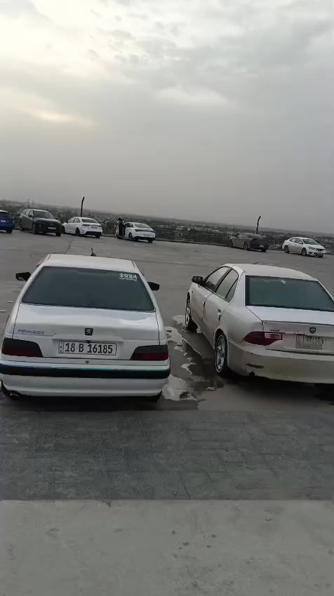 السلام عليكم سمند سورن للبيع تبريد تدفه شغال تخم تاير جديد دوشمه جديده داخللها نضيف كشناتها كلها نضيف بيها خياس ع كد شبر أو أقل حماوهونص ربيع شاه صيف كهربايتاتها شغاله سنتر لوك شغال كينج بانزين كلشي شغال  للبيع فقط مكاني بابل مركز ادخل خاص او اتصل سعرها 35 ***********
