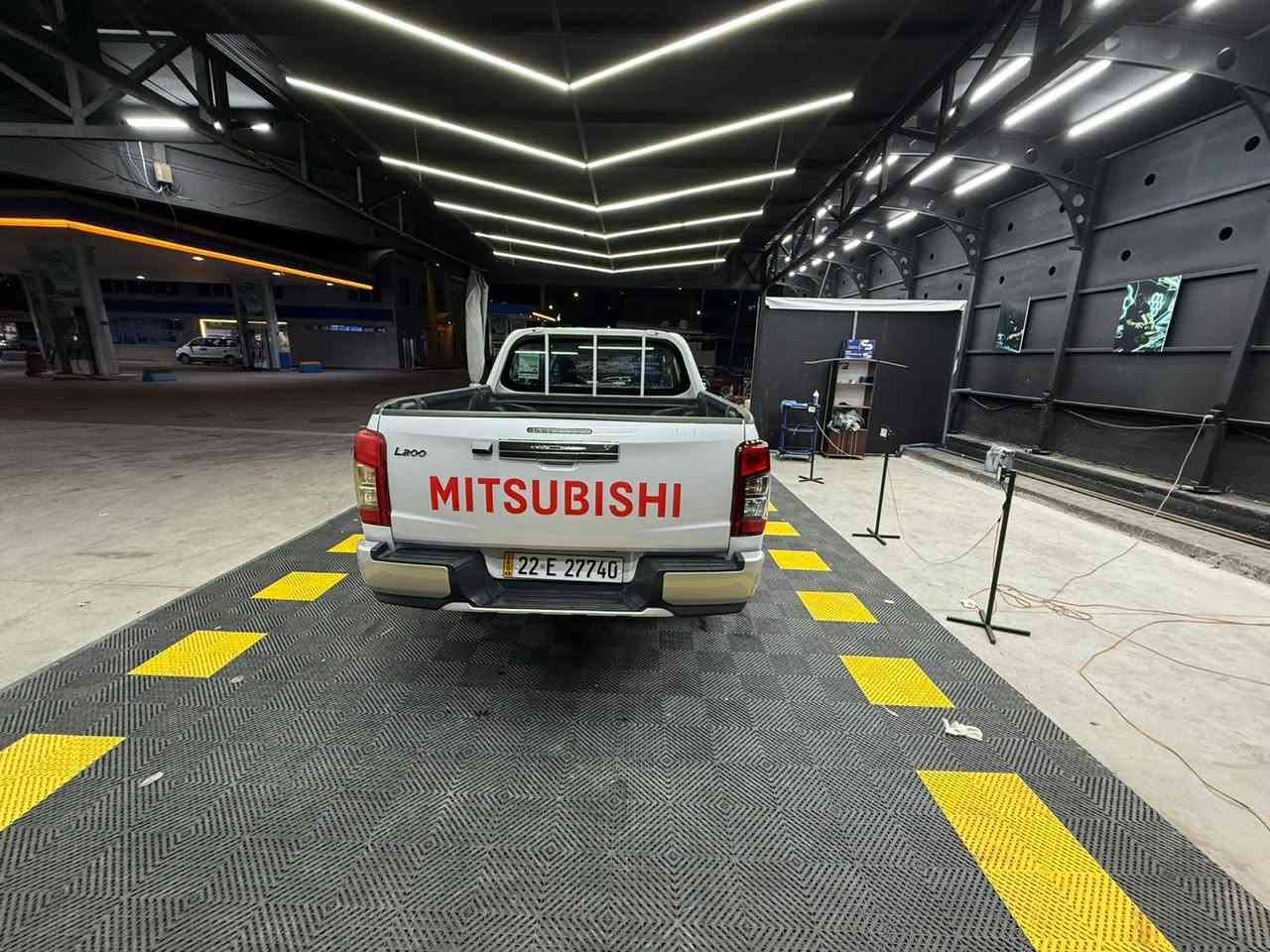 أسلام وعليكم
مستبوشي  L200  كاز  2023
كير اتوماتيك   
محرك ابشرط لأصرف لانفخ لا دخان اسود
ماشيه 60الف 
كامرات 5. 360 درجه 
عنوان. دهوك.  ترهم. مرواس حسب قناعه
*********** واتساب.
