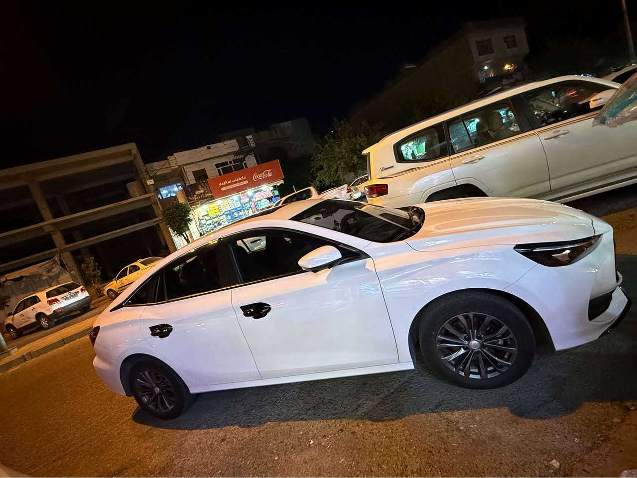 MG GT 2025 full option 

ئێمجی جیتی فول

تەنها ٥کم ڕۆیشتوە

ڕۆنی مۆتڵی تێکراوە تا ١٢کم بەس بەنزینی ئەوی

شاشە ئەکتیڤی بیلاد ٥مۆد

دەعمی بۆ دەعمی نوکتەی نییە

بۆیاخ چال شوخت تەرزەی نییە هەمووی بە شەرت

بۆیاخ تەنک مەرغوبی بازاڕ

سەیارەکە لۆک لۆکە کامل جوانکاری کراوە

بەرگە کوشن و گاعی قاڵبی تێگیراوە

گێڕ مەکینە تەحویل غرامە بە شەرت

نرخی ١٢٦ گەڵا

نرخەکەم ماڵی دۆستە ٥٠ دۆلاریک مەجالی تیایە کەمتری نایەم

لە سلێمانیم

بۆ پەیوەندی ؛

***********

0️⃣7️⃣7️⃣2️⃣9️⃣6️⃣3️⃣0️⃣9️⃣9️⃣0️⃣

*********** السليمانية, العراق
