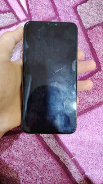 السلام عليكم ايفون 11 برو ماكس للبيع بسعر مناسب جدا 200الف وبي مجال الجهاز مبدل شاشه اصليه وبطاريه اصليه فقط الضهر مكسور مكان بصره كرمه علي لاستفسار (***********)
