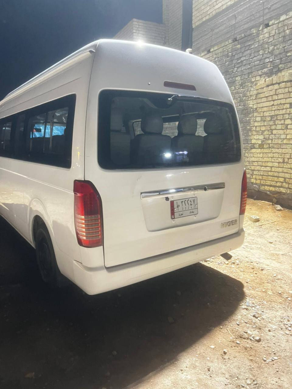 السلام عليكم جنبي هايكر موديل ٢٠١٥ مكفوله عد الدواير بيها صبغ السعر ١١٥ للاستفسار الاتصال ***********
