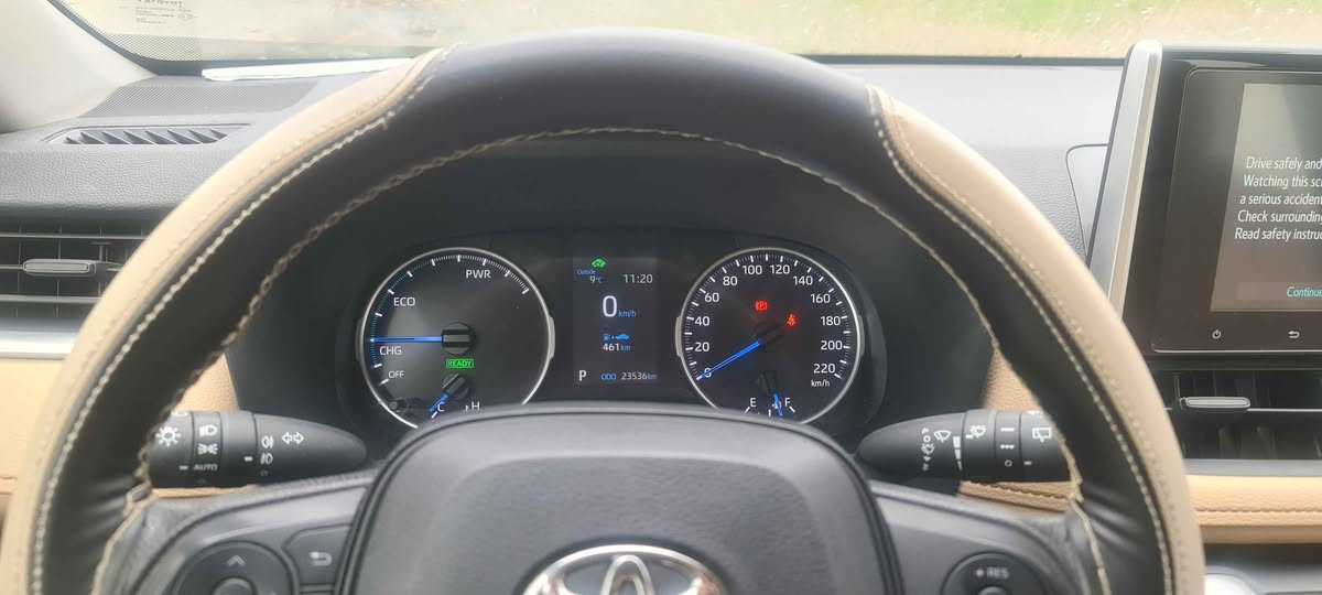 ڕاڤ فۆڕ سفری شەریکەی جیهان .23 هەزار ڕۆشتوە . بێ شوخت و بێ بۆیاخ . ڕەنگی سپی. زەمانی شەریکەی هەیە بۆ سێرڤس و ڕۆن گۆڕین . ڕەقەمی سلێمانی. بە ناوی خۆمەوەیە . مۆدێل 2024 هایبێرد . ڕەقەم سلێمانی . نرخی 305 وەرەقە و معامەله

*********** السليمانية, العراق
