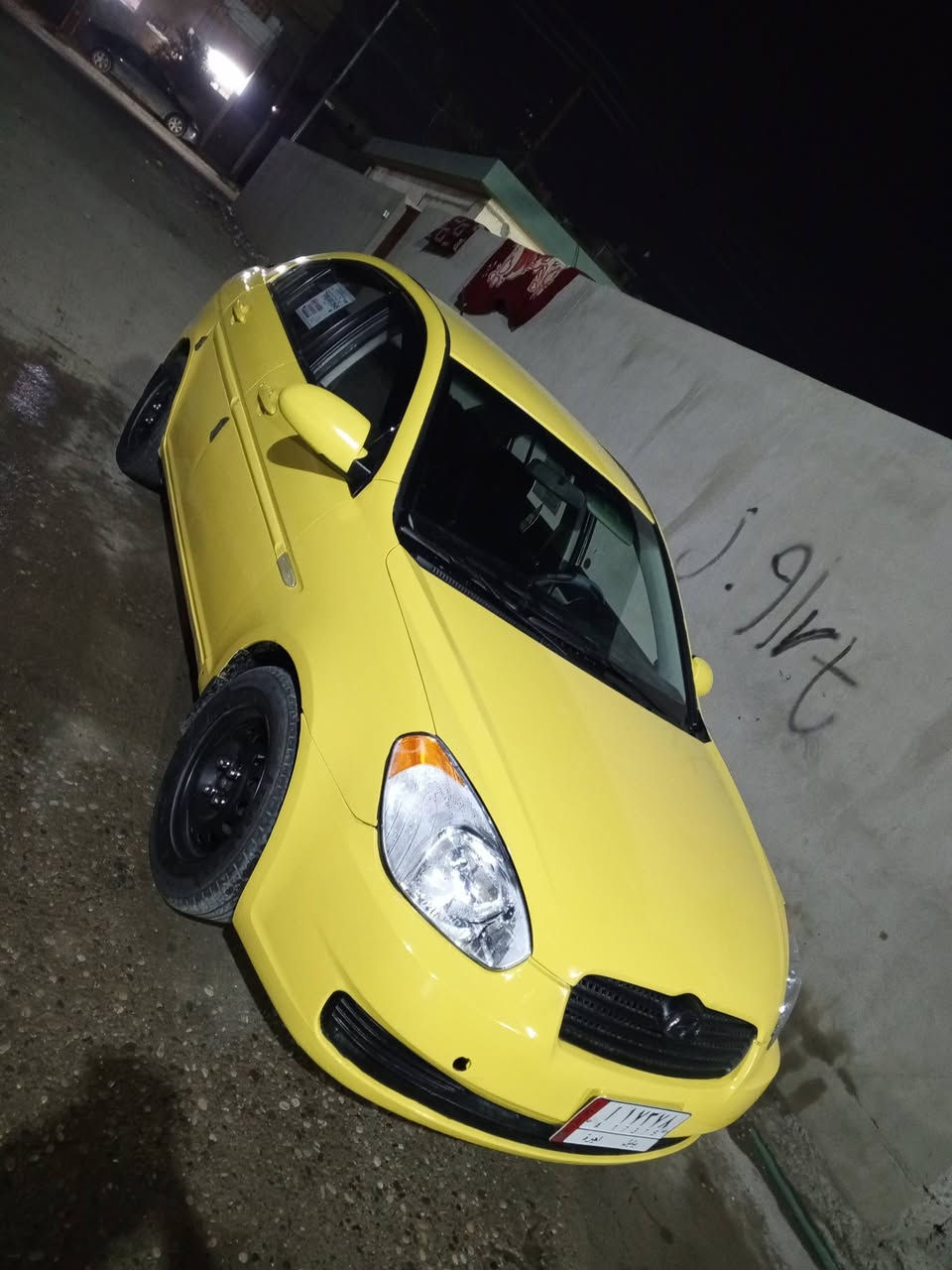 اكسنت موديل 2009 رقم بابل بدون ضرار شرط كله كير محرك طخم كهربائيات السياره كوري ما مسجل عل كابون تأخذ رقم وسنويه وهزه وهيئه وغرمات كلو صفر مع رقم دولي بس الي يشتري وكل المصاريف مال تحويل عليه يأخذ صافي الي يشتري سعر 85 ورقه .*********** .***********  مكان السياره الموصل حي الوحده  فقد ما ابيع قسط ما بيع
