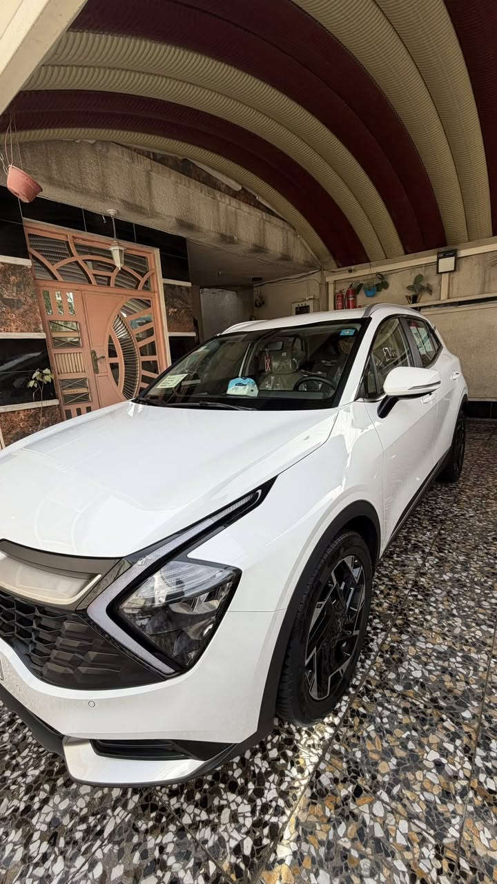 سبورتج 2025 بحاله الوكاله السياره بأسمي
مكفوله كفاله عامة فول مواصفات عدا البنوراما 
جنطة كهرباء ، كراسي تدفئه وتبرد و كهرباء 
تدفئه سترين
 السعر $23،800
***********
غير متواجد على الفيس

