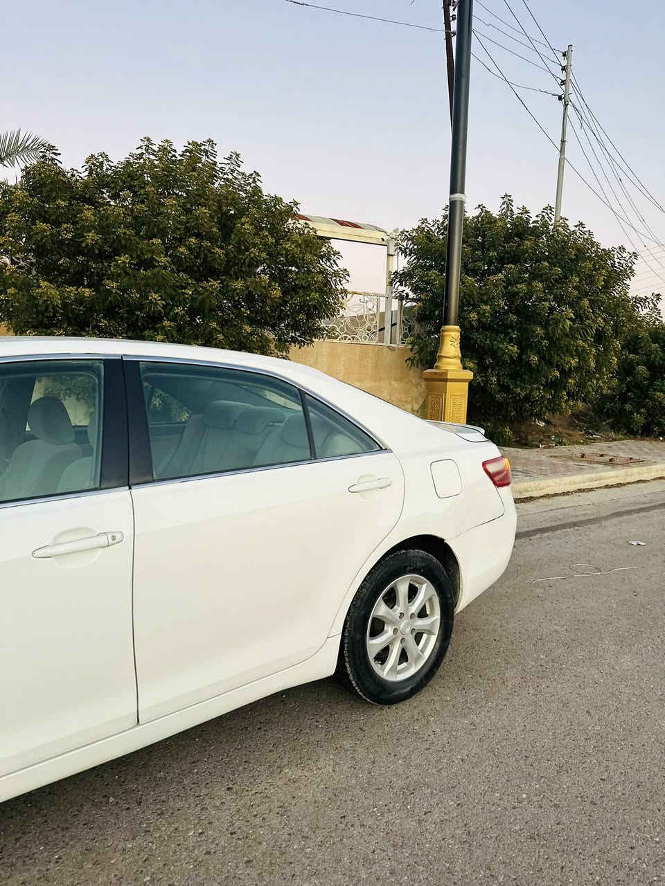 السلام عليكم
كامري 2008 مصبوغة حزام أثر تگشير 
مكفولة من الحادث 
محرگ گير تبريد خير من الله 
مواصفات عادية 
رقم بغداد تخويل مباشر 
الرقم:***********
#مكلف بالنشر
