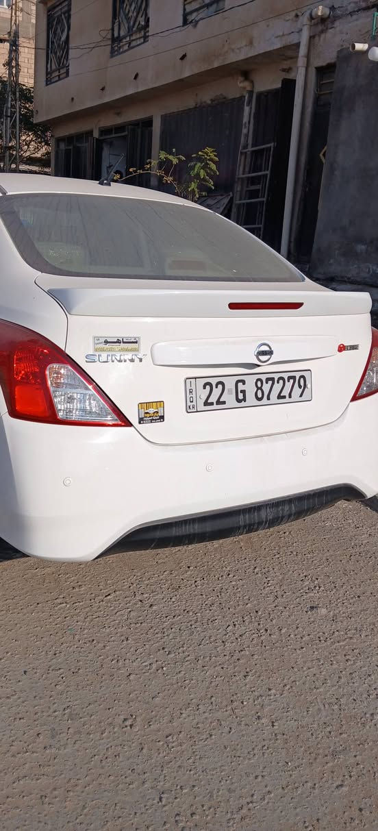 السلام عليكم
نيسان صني موديل 2024
جديده ماشيه 16 الف 
السياره جديده معنا الكلمه استعمال شخصي 
السياره علا وضع الشركه ام الضمان مكاني كربلاء 
الاستفسار ***********  {السعر 122$}  .....
