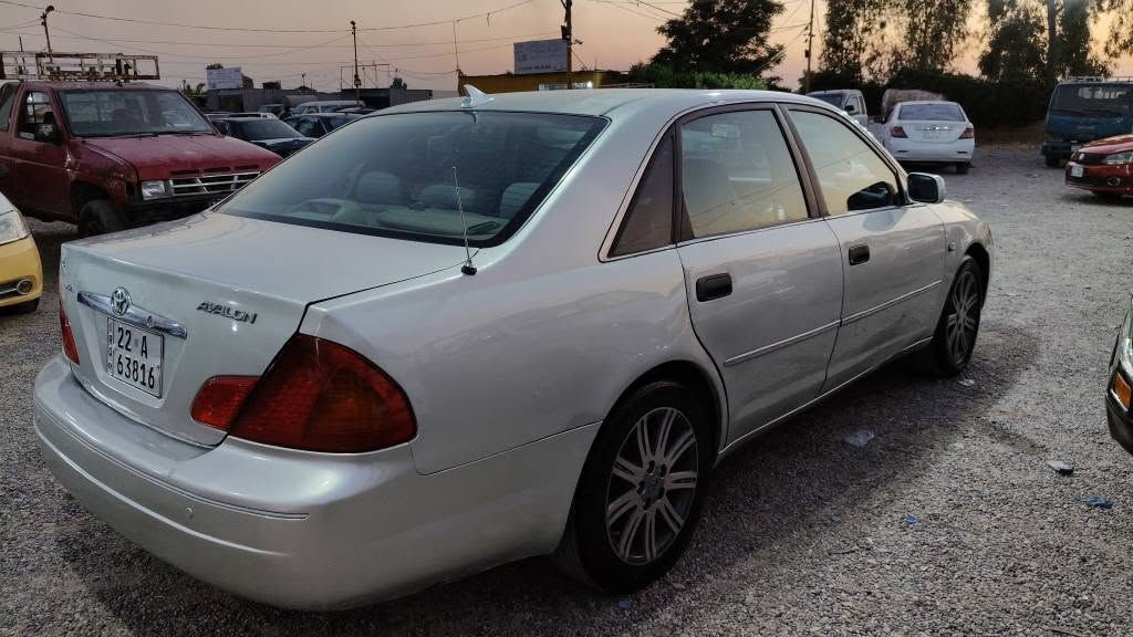 AVALON/2002
ڕەقەم هەولێرە ئەوەلیاتە بەناو ناکرێ 
  مەکینە 3000 گێرو مەکینە بەشەرت
  تەبرید ساردو گەرم کارەبای بەشەرت
  عیزام بۆیاغ بۆجوانی بێ دعم لێدران
پێش و پشتی کەپسە وەرگەڕان بەشەرت
کێشەی مەدەنی موس بڕاوە بەشەرت
سعری 55 کەمێک مەجال شوێن هەولێر
*********** أربيل, العراق
