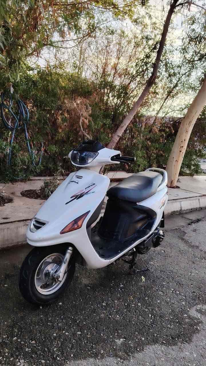 دراجه فراشه فورتي للبيع أي عيب مابي نضيف كلش سعر خاص للشراي تدلل تصل على هذه رقم *********** أو رسائل على واتساب تدلل
