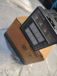 REX-C100 • متحكم PID • توصيل
