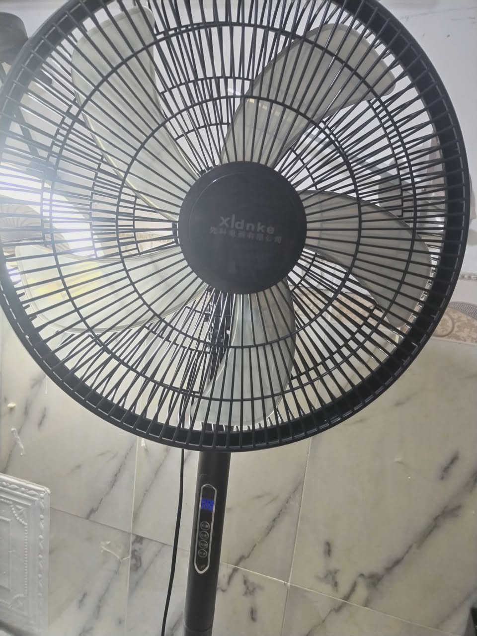 مروحه كهربائيه موشحن جدا قويه
٨ سرع
دواره
ريمونت تحكم
ارتفاع ١١٠
سعره ٤٠ مع توصيل


**إذا كنت صاحب هذا الإعلان وتريد حذفه لأي سبب، رجاءا أرسل رسالة إلى الدعم الفني**