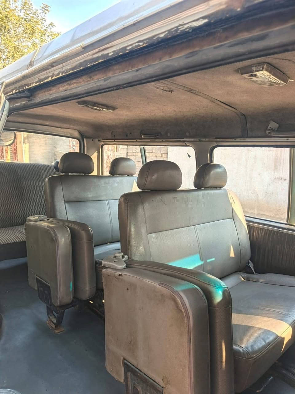 السلام عليكم كيا بسته موديل 1993 محرك كير محرك مجفت جديد صدر جديد تخم تاير كشنات مال استاركس السياره مصفره هيئه وغرامات  السعر 43 وبيها مجال مكان السيارة صلاح الدين قضاء الدجيل 
رقم صاحب السياره ‭ 0782 838 6302‬
