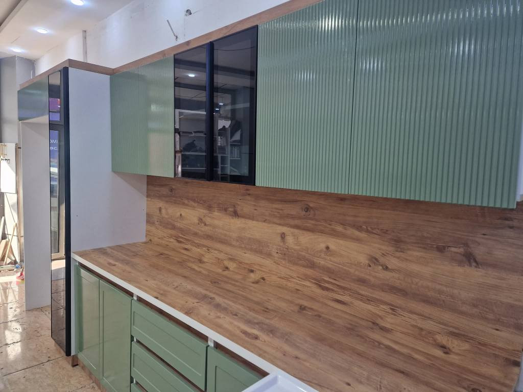 سێتی کەوانتەری تورکی باڵۆن پریس 
هیچ بەکار نەهاتوە  
قیاسی درێژی کەوانتەر 4 مەتر
دڕێژی سنگکەی 2/60 مەترە
ناونیشان /سلێمانی /کانیسپیکە/خوارمزگەتی تەبای
📲***********
واتسئەپ و ڤایبەریان لەسەرە 
گەیاندن هەیە بۆ تەواوی عێراق🚚🚚🚚 السليمانية, العراق
