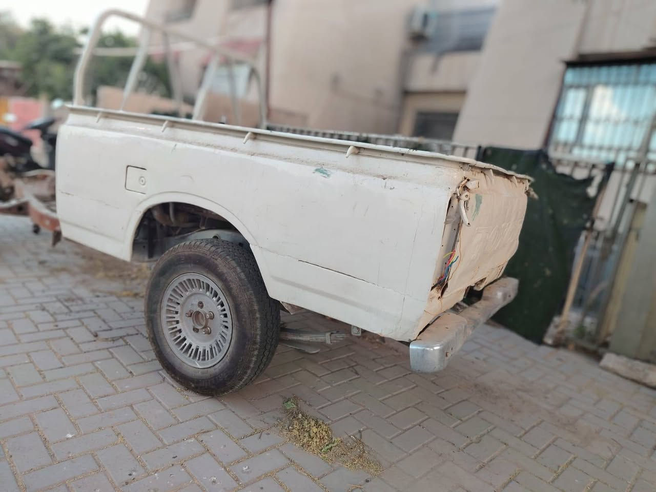 يوجد بدي بيكب تيوتا 80 و بدي بيكب 78  كذلك وياله وتايرات جديده


**إذا كنت صاحب هذا الإعلان وتريد حذفه لأي سبب، رجاءا أرسل رسالة إلى الدعم الفني**