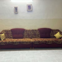 ديوان • ٩ أمتار • ٤ قنبات