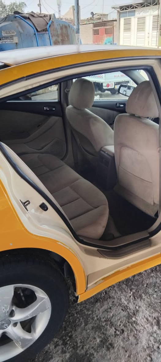 سلام عليكم  نيسان التيما  ٢٠١٢ خليجي  حادث  داخل العراق        باب وجاملغ ايمن بدون رقم تحتبر دخول جديد  سعر ٥٥ ورقه وبيه مجال الشراي  اتصل عل رقم *********** مكان كربلاء
