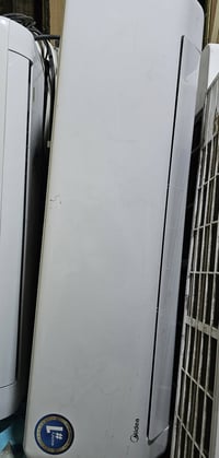 سبلت ميديا برو طنين نضيف جدآ كامل مكمل غاز ٤١٠ السعر ٤٧٥ وبيه مجال بصي...