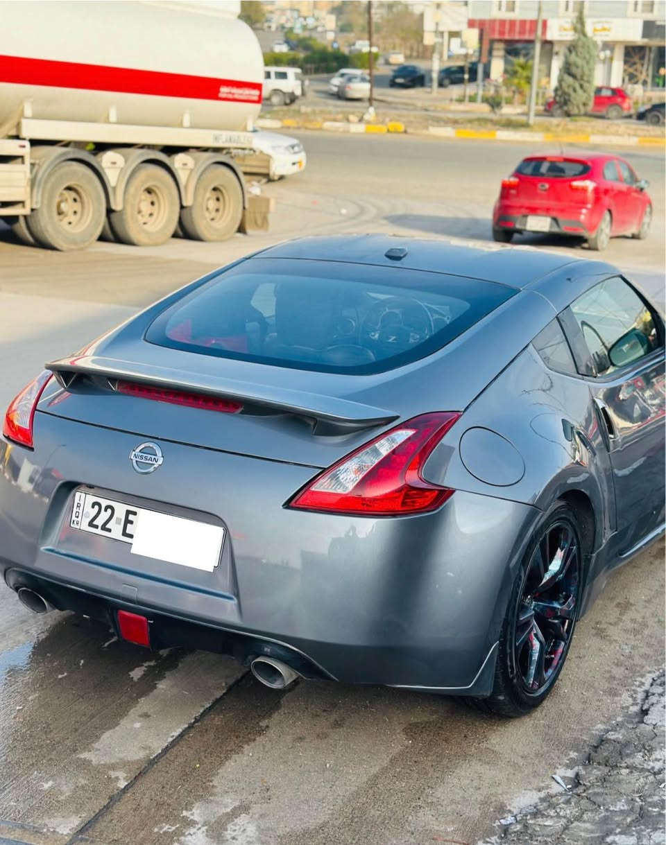 نيسان z370 
موديل 2020
رقم اربيل سنويا هزه جديد
حزام صبغ
سياره على وضع شركة كير مكينه كفاله برغي مامفتوح بيهم
مراوس مع F10 يفضل رقم شمالي 
سعر 165 مكان اربيل 
*********** وتساب

