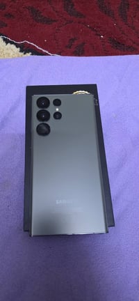 S23 الترا نظيف جدا ذاكره 256  لونه زيتوني  مكاني الشعب  رقمي 077030846...