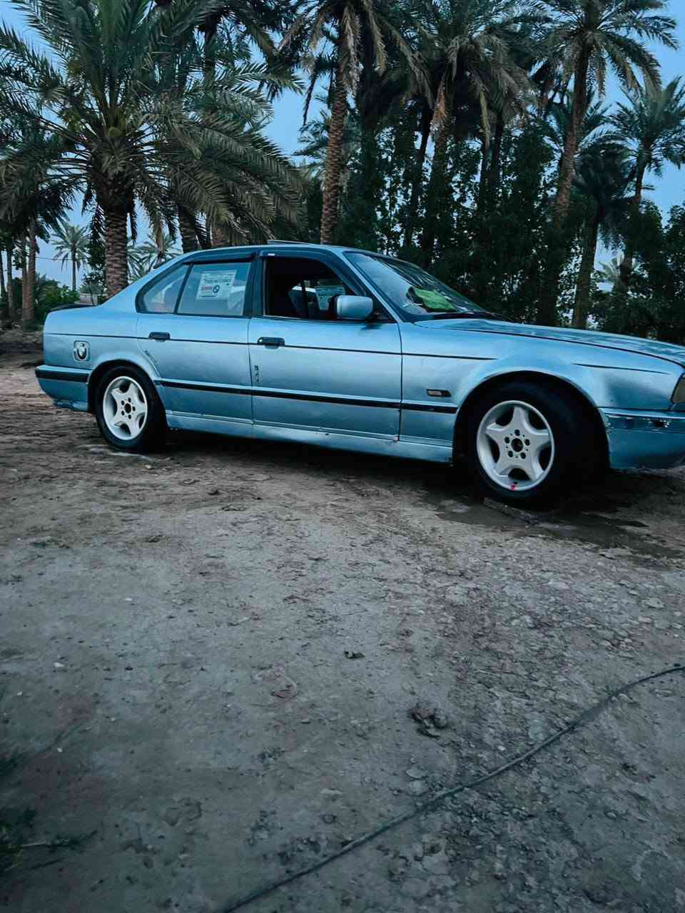 السلام عليكم بي م 1989حجم 520مفتوح  رقم كركوك بسم واحد من كركوك كير عادي مكفول  سياره كامله كهربايتت  سياره سنويه نافذه من 2023 مكاني بابل  مسيب   25وبيه مجال قليل حك جيه مو شراي لا تتصل ***********
