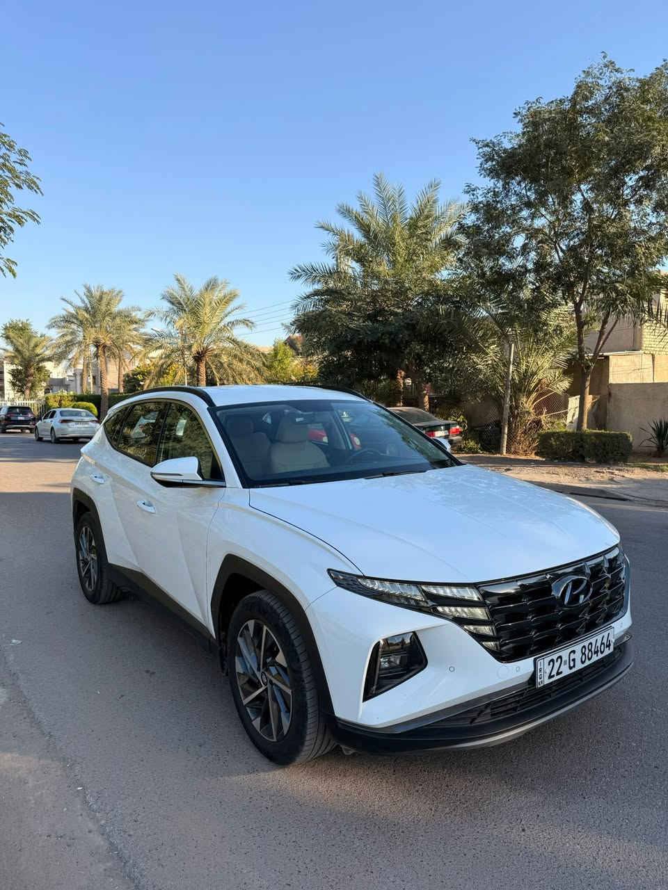 للبيع توسان 2024 وارد خليجي ، رقم اربيل بأسمي اتريد وكاله اتريد تحويل  محرك 2000، ماشيه 68 الف على وضع الشركة 
،فول مواصفات عدى البانوراما 
1- كراسي كهربائي 
2- حساسات امامية خلفية
3 - بصمة 
4 - ويل كروم 
5 - اشاير بالمري
6 - دخول ذكي
7 - هاند بريك بصمة
8 - ثلاث انظمة قيادة ايكو سبورت نورمال 
9 - شاشة ايباد 
10 - شاحن واير ليس مع منافذ USP إماميه و خلفية
11 - قطعتين تبريد 
12 - تحكمات ستيرن جهتين 
13 - كأمرة دواره
14 - بردات خلفية
15 - الجام اوتو 
16 - مثبت سرعة
17- مري شفط 
18 - لايتات دوارة امامية فول LED
19 - زنون لد امامي خلفي
——————————————-
السعر : 205 $  وبيها مجال  
 ***********
العنوان : بغداد حي الجامعه
