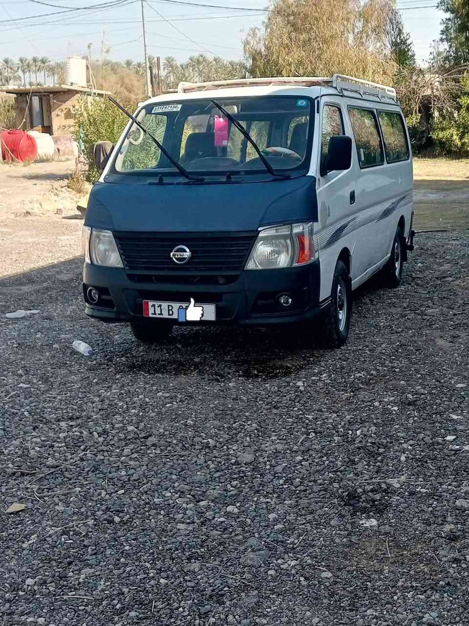 للبيع نيسان مديل 2011 مكفولة محرك وكير واكسن وتخم تاير حداديه جديده ودوشمه كامله  للتواصل *********** سياره رقم بغداد انكليزي تحويل ثاني يوم السعر 125 وبيه مجال قليل لمو شراي لا يعلق ولا يكسر بحلال العالم مكاني كربلاء
