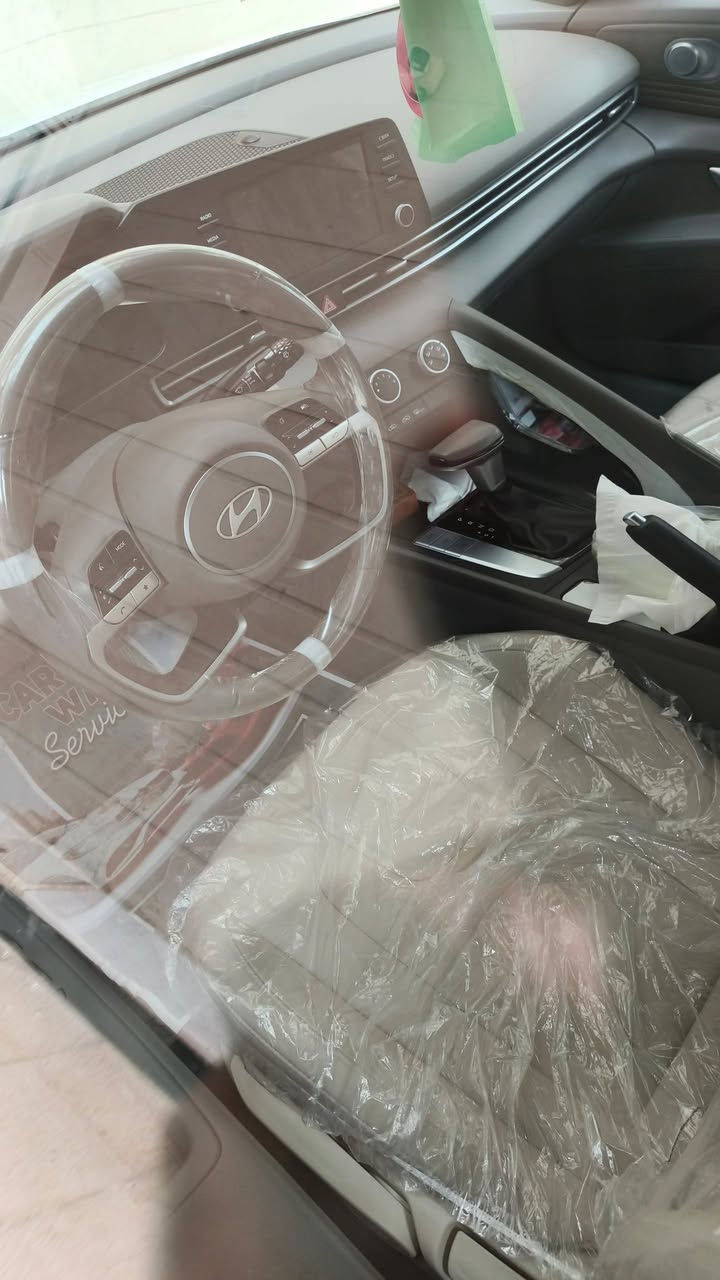 النترا للبيع فقط
موديل 2025 خليجي كوري 

مكينه 2000

مواصفات السياره 1/1

كفاله عامه من شخط ورعصه 

ماشيه 17الف 

رقم بابل بسمي 
الاستفسار ***********

مكاني بابل مركز
