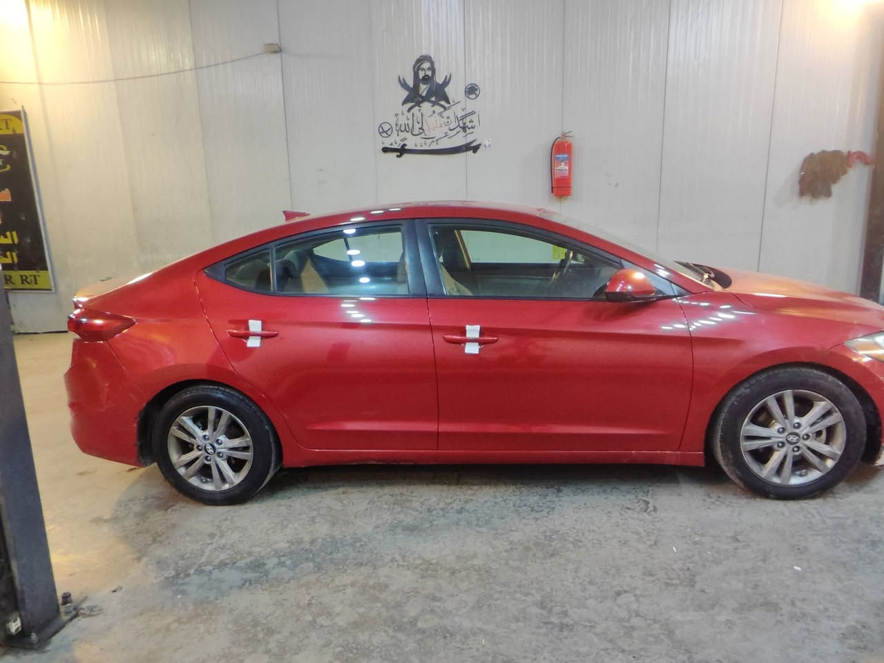 سلام عليكم من رخصة الادمن 
النترا 2018 
رقم بغداد 
مواصفاتها نص فول معروف مواصفاتها 
السعر 117
باقي تفاصيل واتساب ***********
