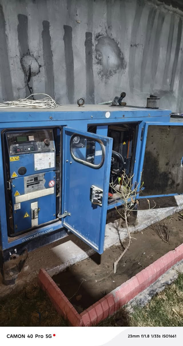 مولد
مولدكاتم ياباني أخو جديد حجم 16 كفي اربعه بستم محرك جديد العنوان الانبار الفلوجه السعر 25 ورقه رقم هاتف ***********
