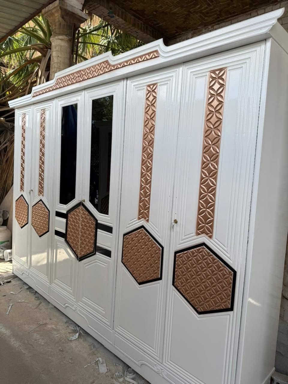� معرض ونجارة أربح البسيط للموبليات 🌺

📍 العنوان:
واسط – الكوت – حي الجهاد – شارع النجارين

🪵 نوفر لكم:
✅ جميع أنواع الغرف العراقية والتركية.
✅ جميع أنواع الكناتير العراقية والتركية.
✅ جودة ممتازة وأسعار مناسبة.

📞 للاستفسار والطلب:
***********
***********

✨ زوروا بيج معرضنا:
فارس للموبليات 
أهلًا وسهلًا بكم، ونسعد بخدمتكم دائمً
