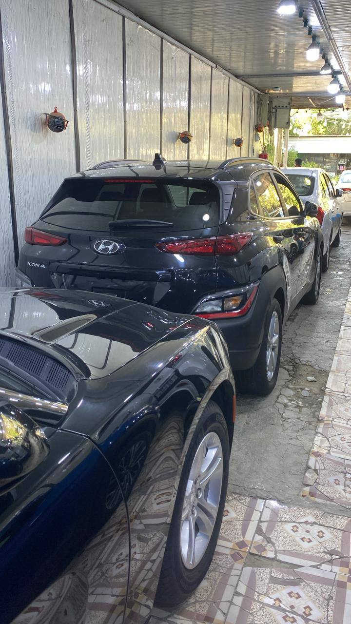 هونداي كونا 2023 SEL
 دخول جديد بدون رقم ماماشيه بلعراق ابد 
حادث خفيق جدا موضح بلصور 
بچم كبس على وضع الشركه 
السياره جديده جدا 
ماشيه ١٧ مشي امريكا 
تبديل قبغ جنطه اصلي فقط 
كل الايرباكات سليمه 
مواصفات نص فول 
بصمه 
رادرات 360
داخل ابيض المرغوب 
محرك 2000 دوش 
السياره بدون رقم واني المستورد 
للتواصل 
***********
متوفر واتس اب 
السعر 153 ورقه
