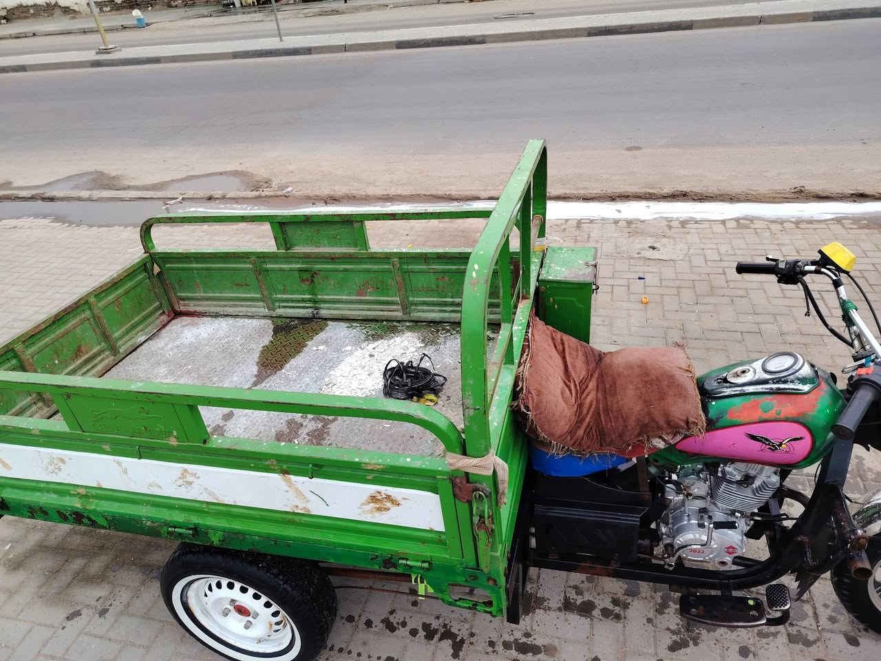 يا الله سلام عليكم كربلائيه موديل 22 ادوات مكفوله عشارين السعر مليون وبيها مجال قليل حك الجيه وأنه بخدمتكم رقم الهاتف *********** حيانيه دور الشرطه قرب المعارض مال سيارات كهربايات شغاله وجهازه
