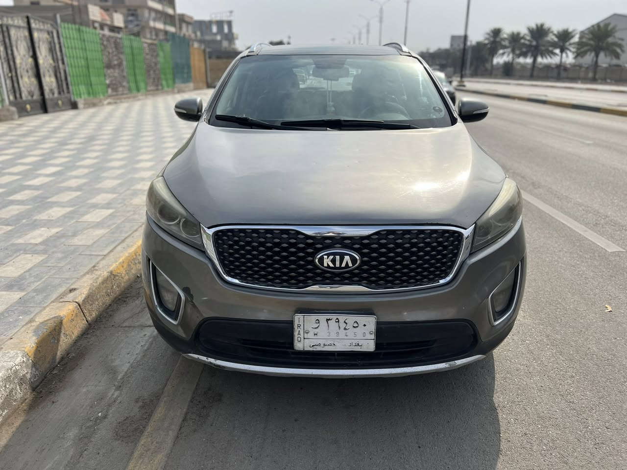 سلام عليكم سورنتو امريكي 2016
سياره ضربته جاملغ مبدل وبنيد نفسه وصوره الحادث جوه فول مواصفات للاخير ما عده الفور ويل وجاهزه من كلشي

وسياره نظيفه بمعنه الكلامه واي ضربه ما بيه ما عده ضربته مال امريكه وسياره سعره 165 وبيه مجال انشاءالله مكاني بغداد

***********
