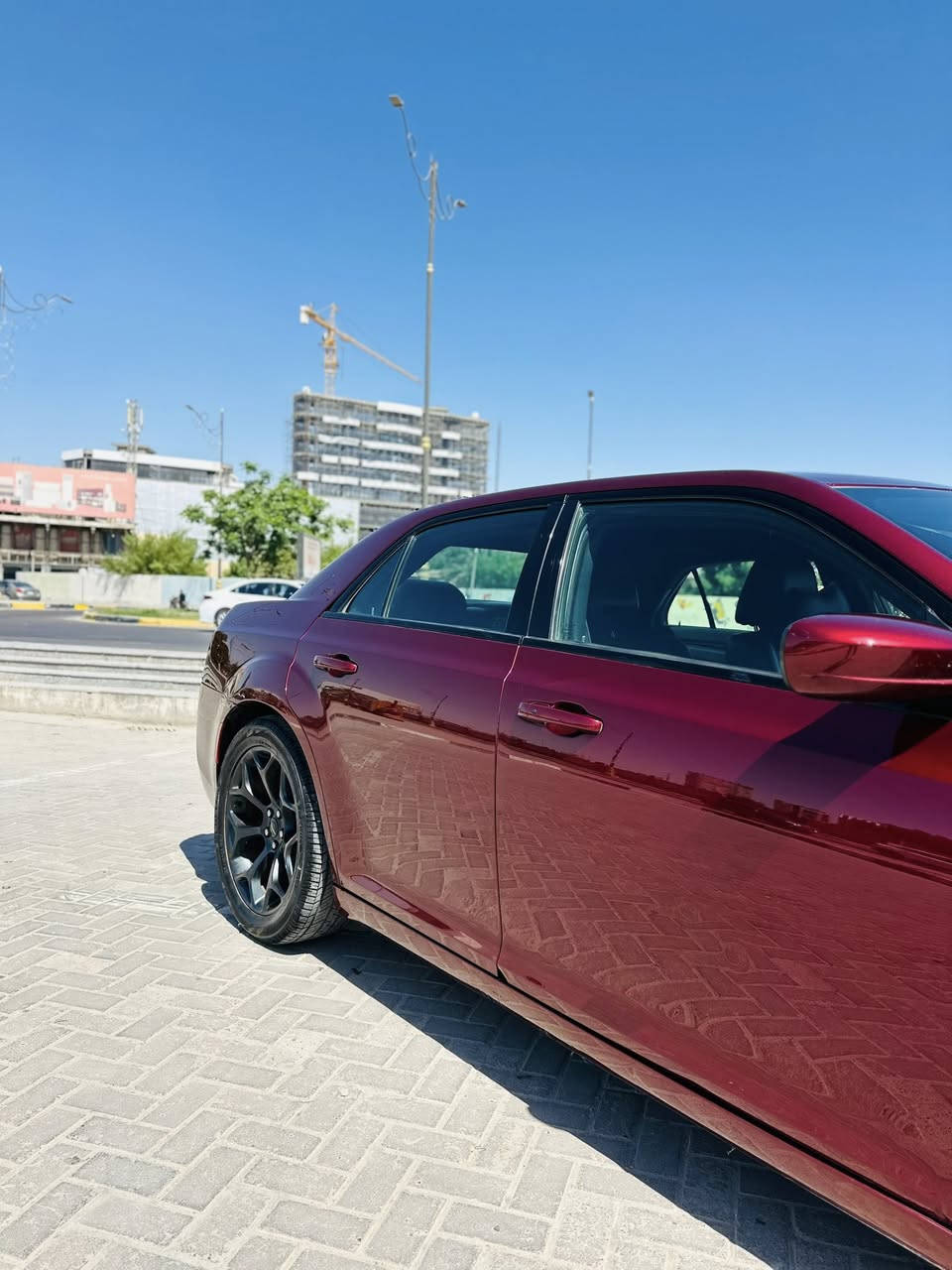 كرايسلر 2019
فئه السياره S الرياضي 
السياره بيه فقط جاملغ حادثه بسيط ايرباكات سلميه 
مواصفات السياره S المعروفه 
شاشه كرابلي الكبيره 
مقاعده تدفئه 
السياره مسويله سريفس كامل من الحدايه الى الداخل 
هزه السياره جديده وبأسمي 
للاستفسار ***********
سعر السياره 245
