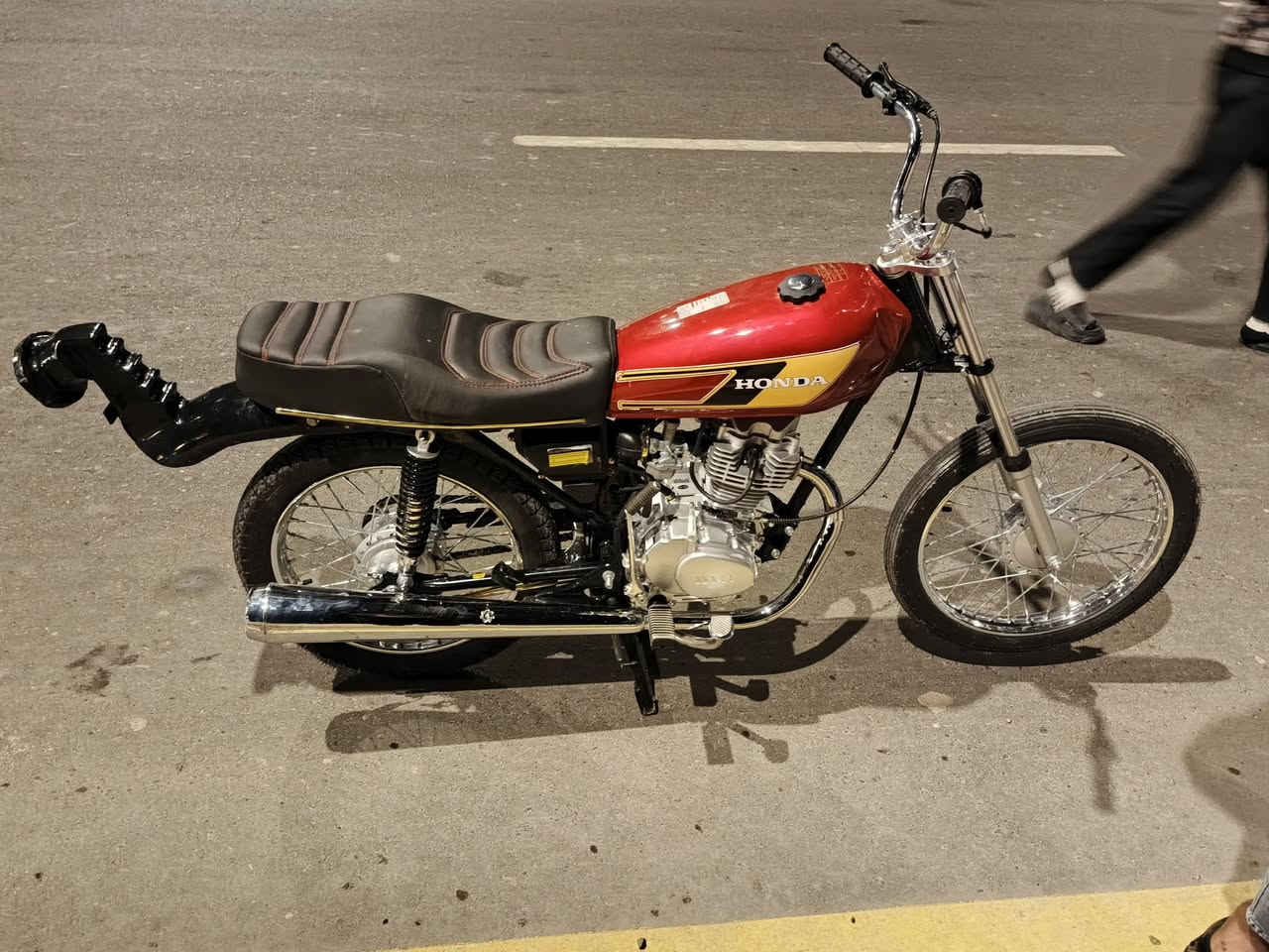 سلام عليكم دراجه للبيع نامه صارله سبوع من معمره جاهزه للاخير فوول *********** واتس إب
