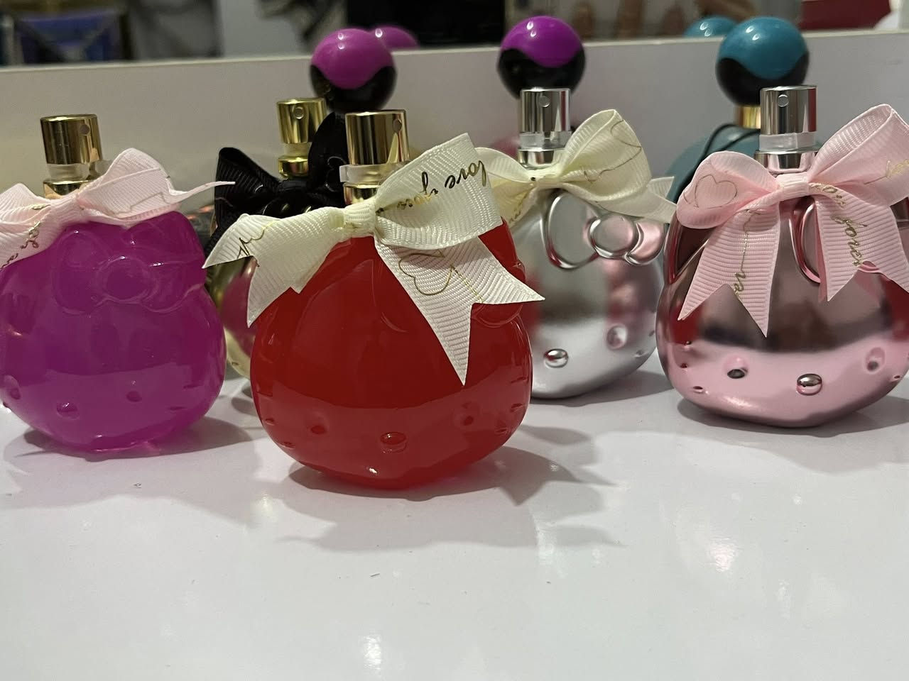 ٤٠ عطر ب٦٠ الف للحجز خاص ثباتيه و فرحان ١٨ ساعه


**إذا كنت صاحب هذا الإعلان وتريد حذفه لأي سبب، رجاءا أرسل رسالة إلى الدعم الفني**