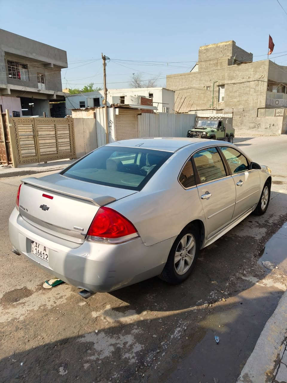 السلام عليكم للبيع امبالا ٢٠١٣كير مكينة صدر امامي خلفي جديد تايرات باتري جدد حادثهة مرفق بالصور رقم سماوة بسمي  سعر٩٣ للاستفسار هـ***********
