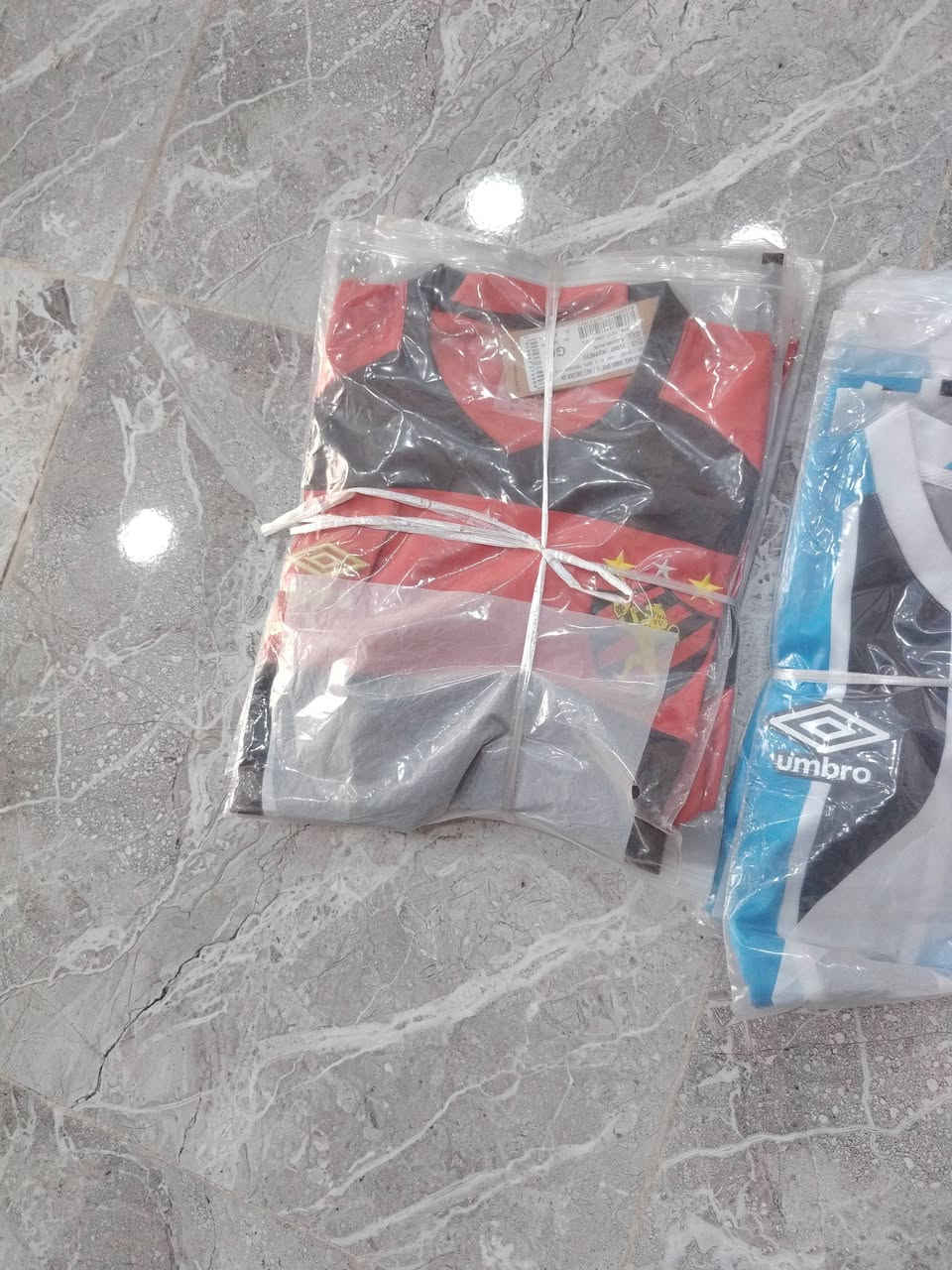بيع شلع القطعه 3 الاف سعر نهائي
السمائي 7 قطع 
الابيض 8 قطع 
الاحمر 6 قطع 
الاخضر وماروني 6 قطع 
والاحمر الثاني 35 قطعه 
قياساتهن كلش حلوه من مديم ل2 ايكس واكو بيهن قطع 3 ايكس


**إذا كنت صاحب هذا الإعلان وتريد حذفه لأي سبب، رجاءا أرسل رسالة إلى الدعم الفني**