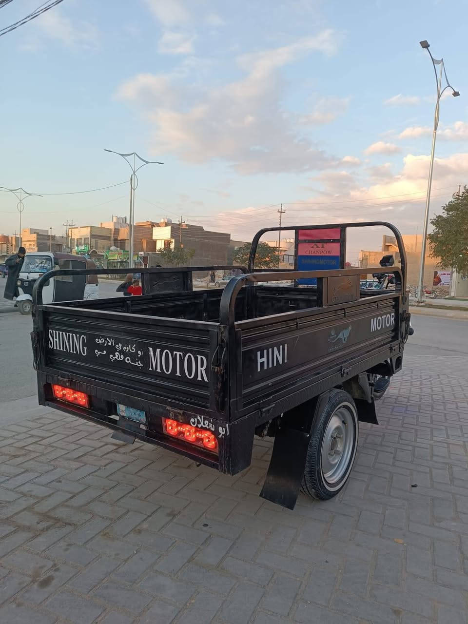 ستوته موديل  ٢٠٢٣
محرك ٢٠٢٣ 

سنويه الوحات الماني وبعدهن بل مرور 

المحرك مشروگ 

والبقيه شوفت عينكم 

جاهزه من كلشي 

گبل تستلم لوحات 

السعر مليونين 

مكاني كربلاء 

***********
