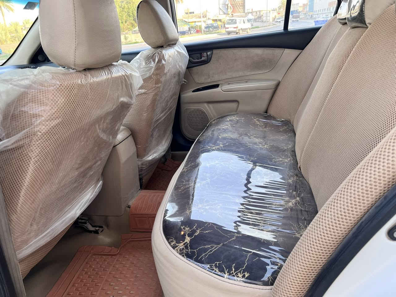 يالله سلام عليكم اوبتمه 2009خليجي بيها نص بونيد
السياره جديده جديده 
رقم كربلاء باسمي 
كشن كهربائي
تواير جديد
مكاني الحله 
رقم ***********
السعر خاص
